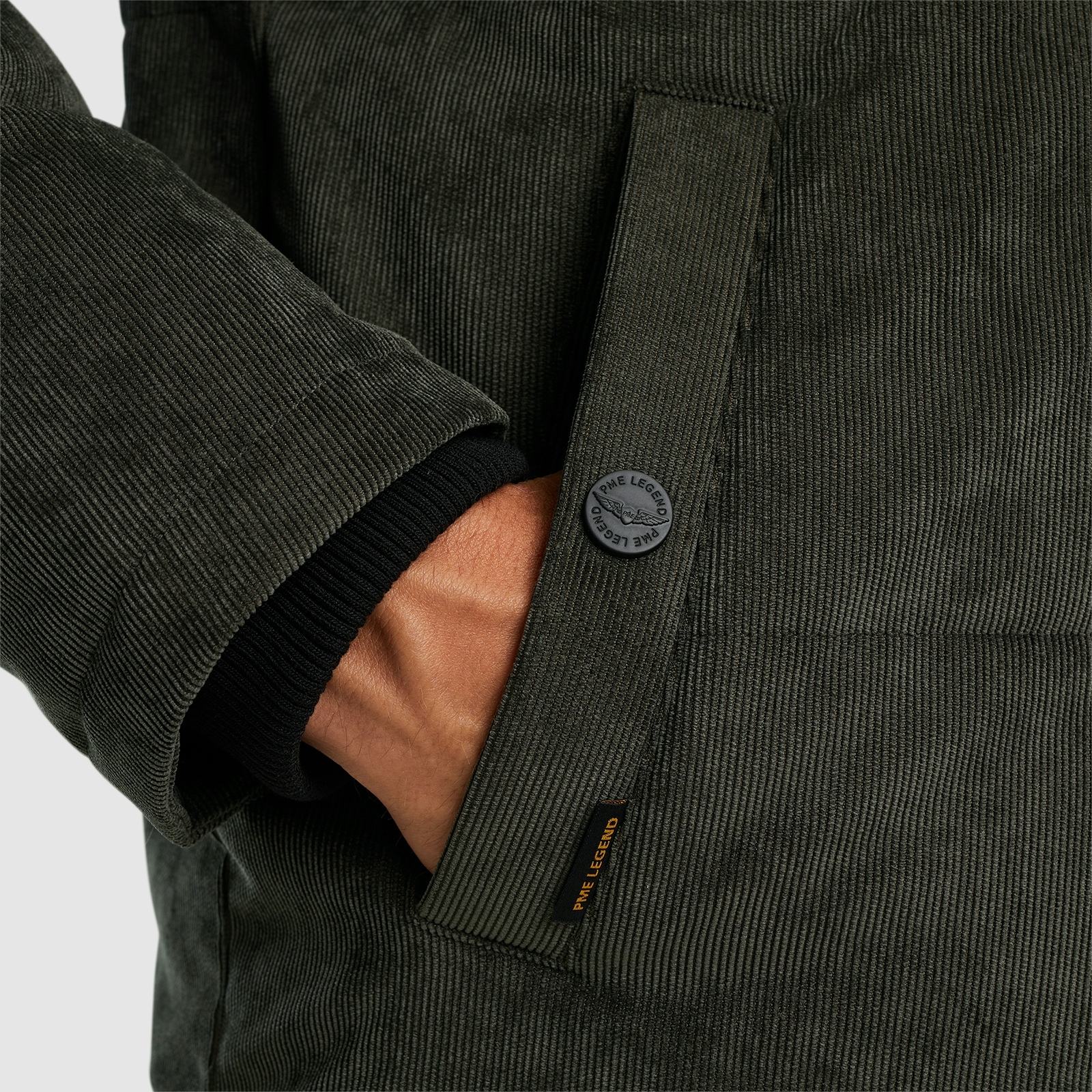 PJA2408144 8039 ribjas water repellent