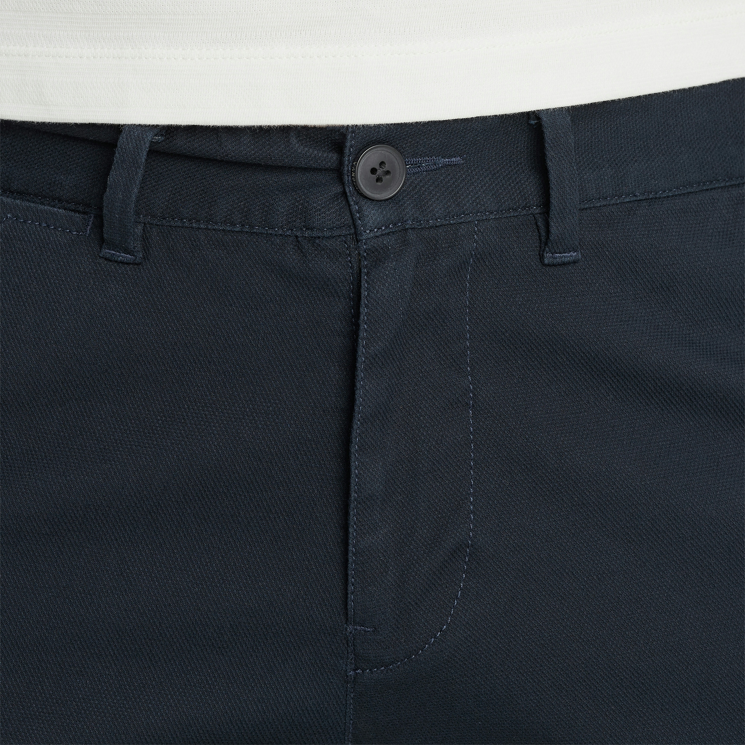 Vanguard V65 Shorts Salute